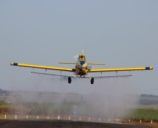 AIRTRACTOR AT402B